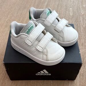 Adidas Kids 5K - White and Green Velcro Sneakers